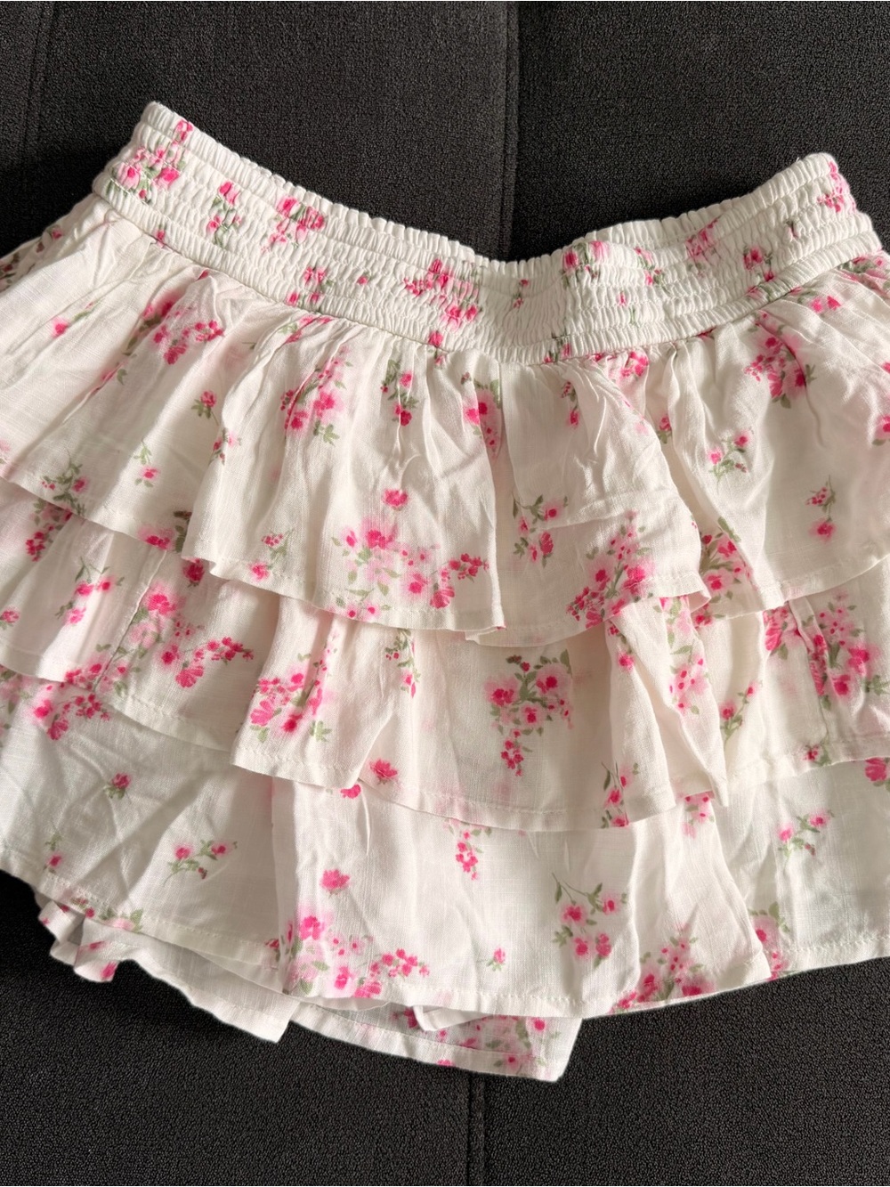 Hollister White Mini skort with Pink Floral Ruffles